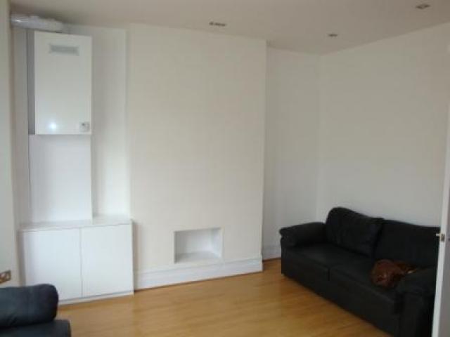 			NEW INSTRUCTION, 1 Bedroom, 1 bath, 1 reception Flat			 Portnall Road, MAIDA VALE/QUEENS PARK